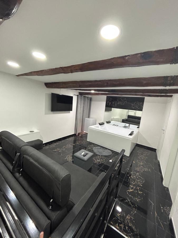 Giovanni Luxury Suites Νάπολη Εξωτερικό φωτογραφία