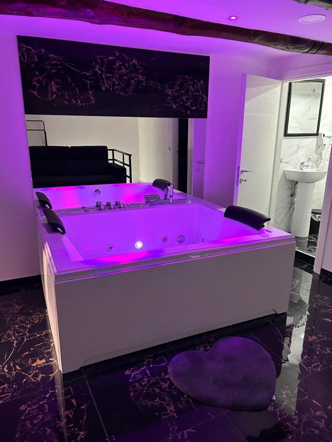Giovanni Luxury Suites Νάπολη Εξωτερικό φωτογραφία